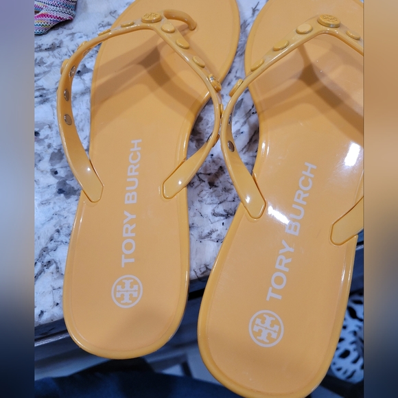 Tory Burch Ray studded jelly thong flip flop sandal size 8 sunburst yellow - Picture 2 of 7